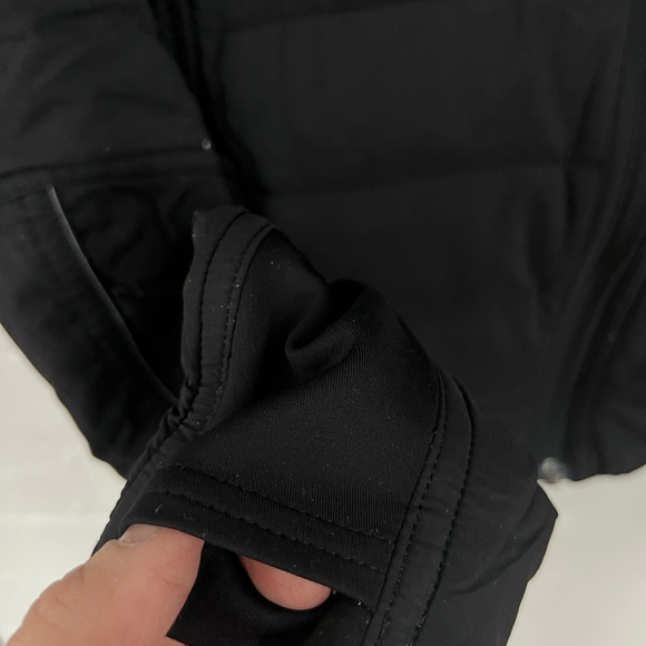 Women's Lululemon Push Your Pace First Edition quilted hooded jacket - 6 - Picture 7 of 10